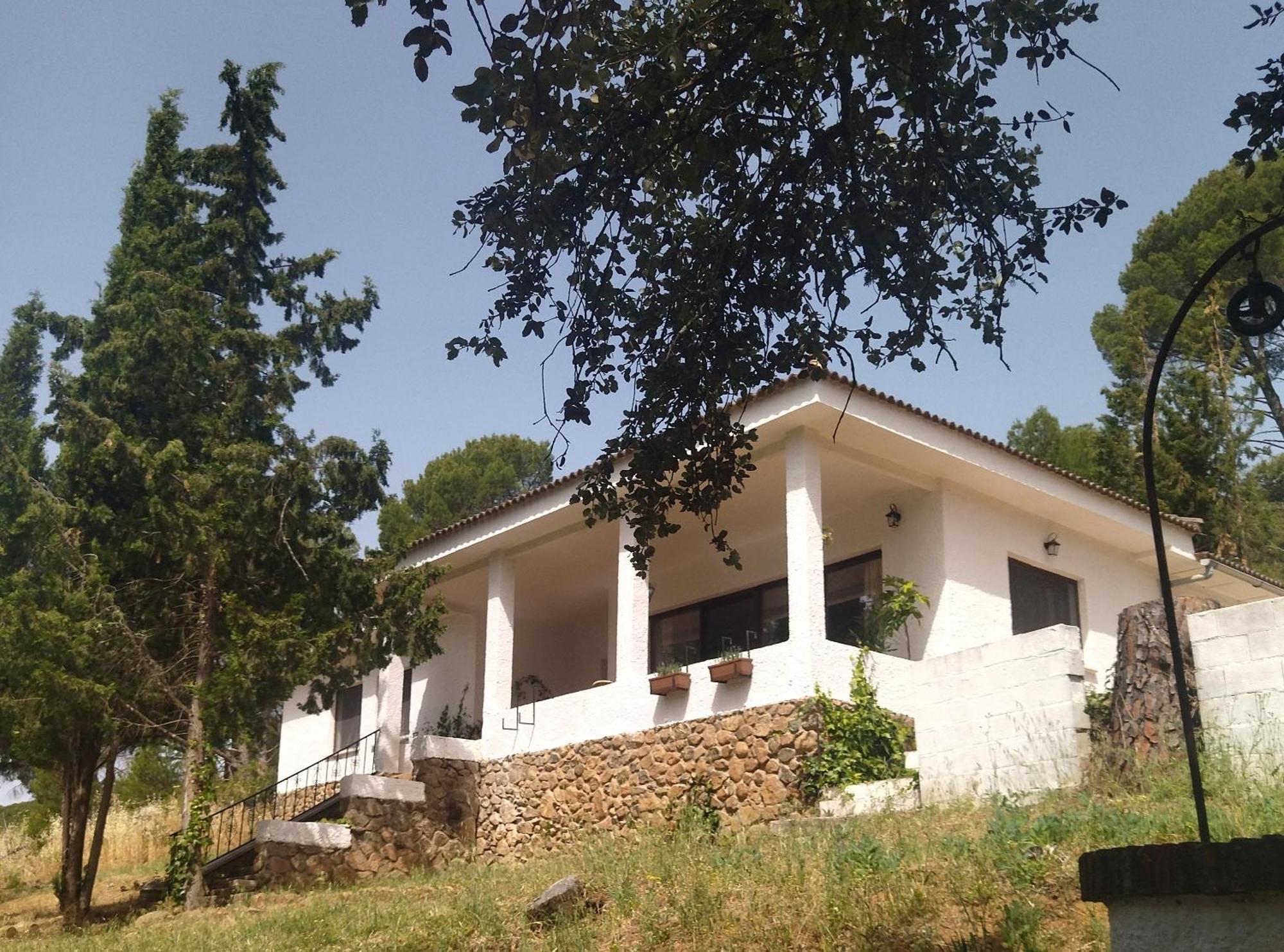 הוילה קורדובה Bonita Casa Blanca En El Bosque. מראה חיצוני תמונה